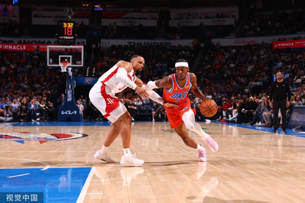 面对新疆伊 面对新疆伊