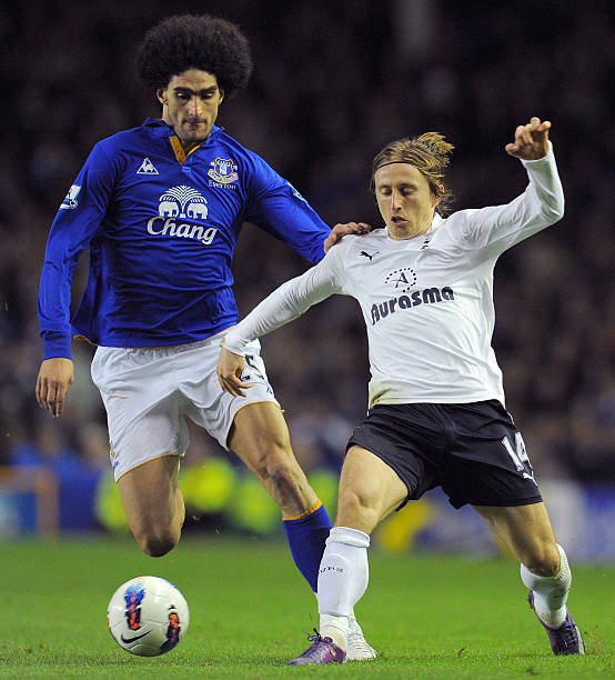 赛中绽放更 赛中绽放更